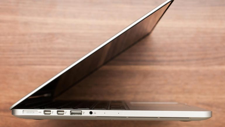 Plus-Minus Menggunakan Macbook Pro 13 retina display